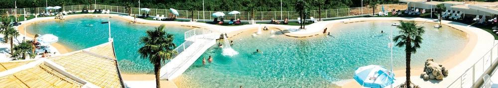 海尔采格酒店 Međugorje 外观 照片