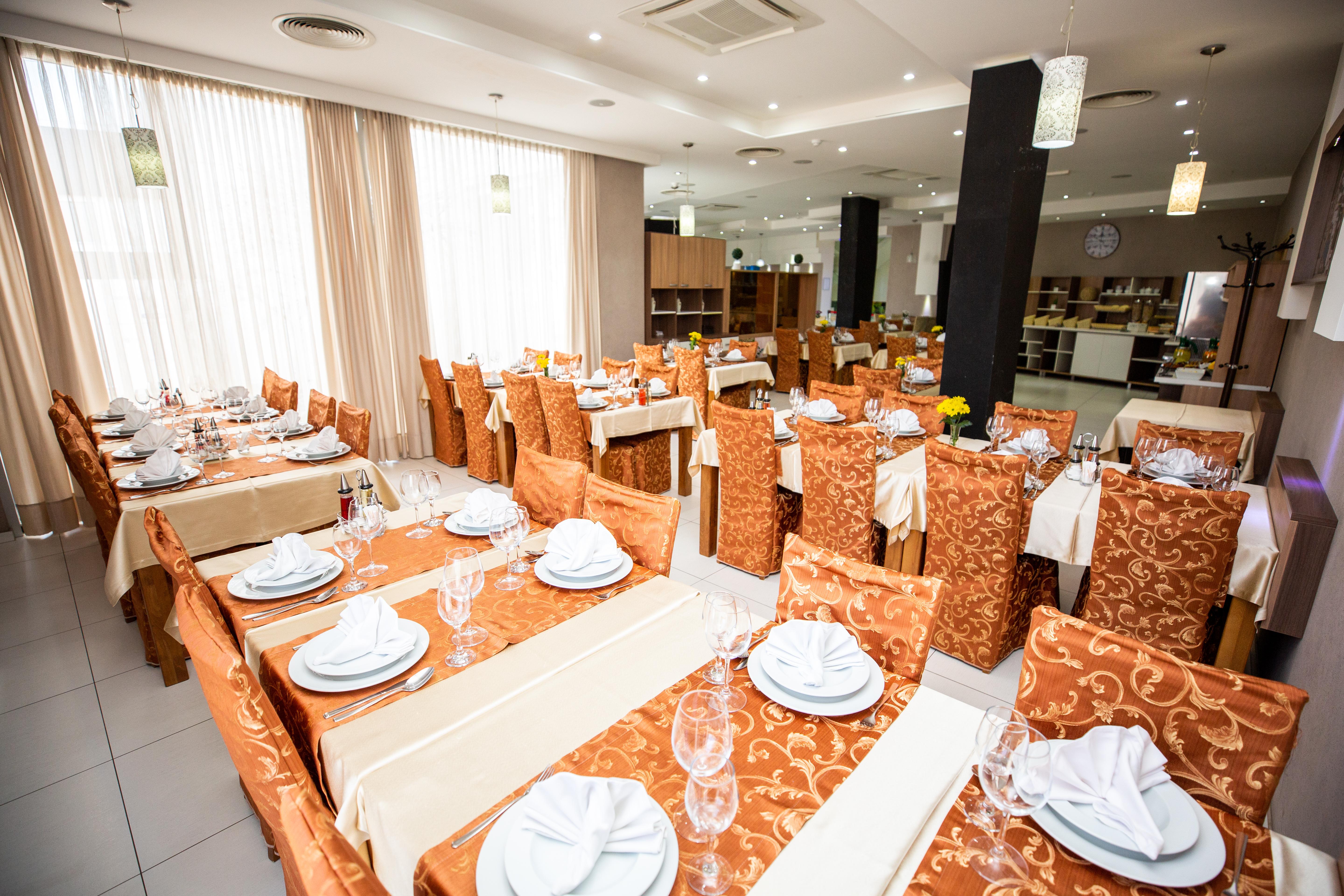 海尔采格酒店 Međugorje 外观 照片