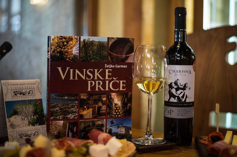 海尔采格酒店 Međugorje 外观 照片
